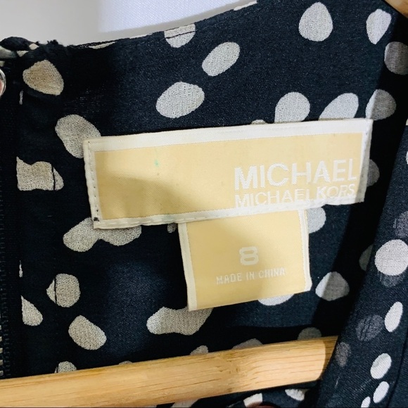 MICHAEL Michael Kors // Silk Black and White Sleeveless Top - Picture 5 of 6